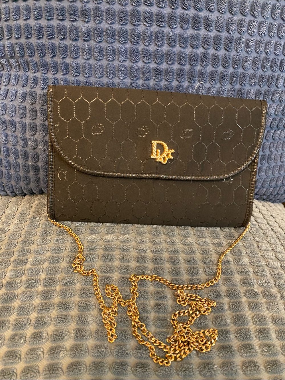 Dior Black Quilted Envelope Crossbody with Gold 'CD' Logo and Chain - Picture 1 of 11